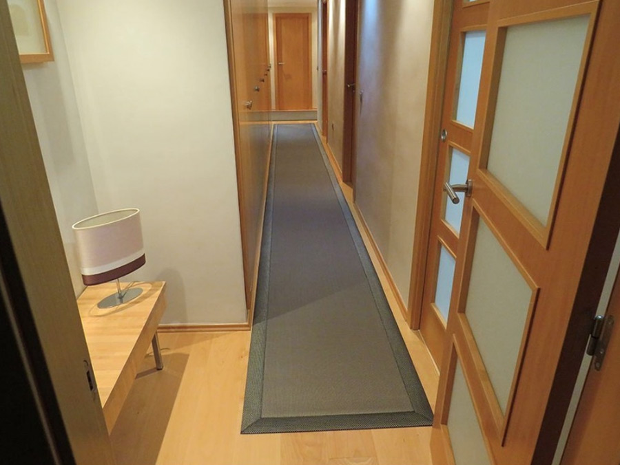 tapete-vinilo-corridor-cinza-mundoalfombra